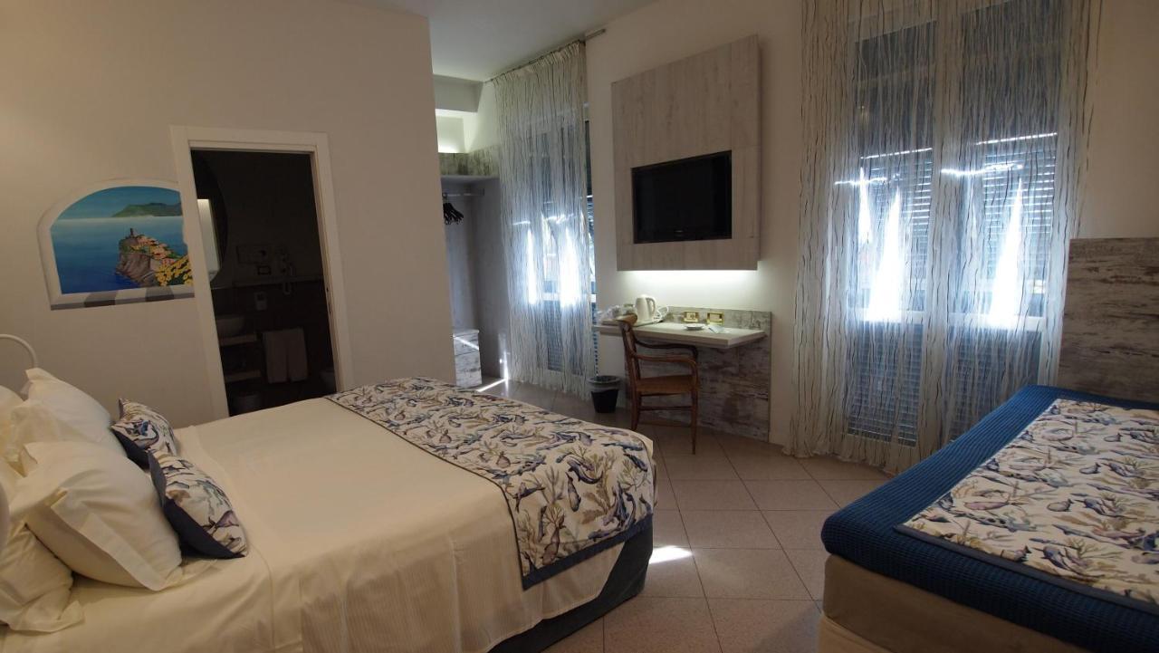 Piccolo Hotel Moneglia Εξωτερικό φωτογραφία