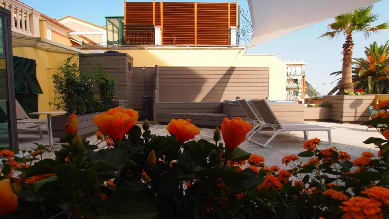 Piccolo Hotel Moneglia Εξωτερικό φωτογραφία