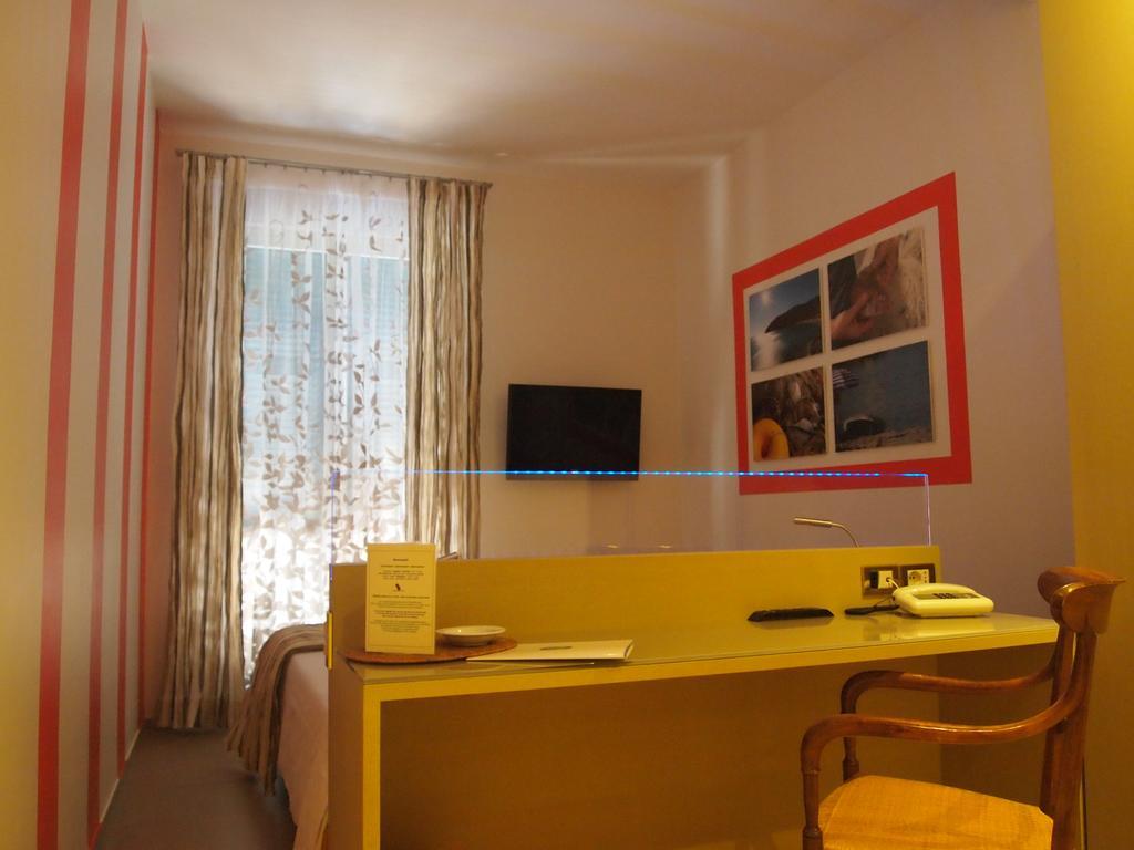 Piccolo Hotel Moneglia Εξωτερικό φωτογραφία